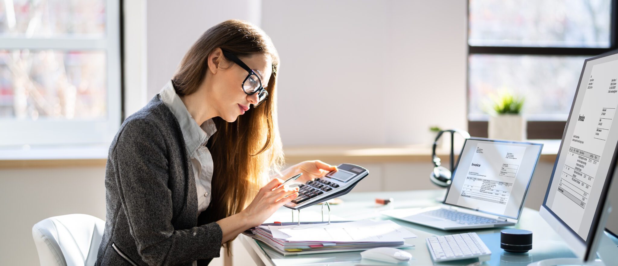 Invoice funding through factor financing